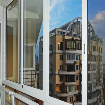 Окна из алюминия на балкон